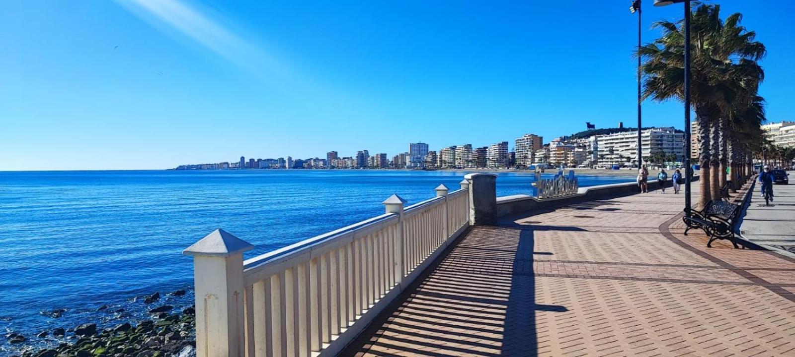 Primera Linea De Playa Benalmadena La Perla Playa Paraiso Buitenkant foto