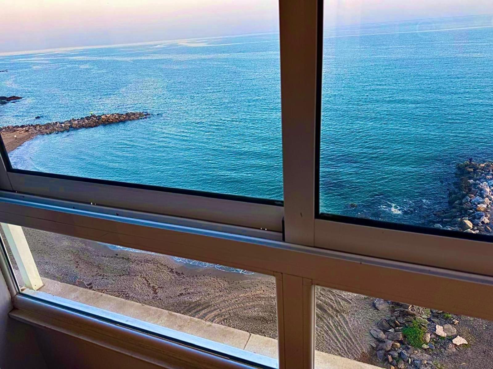 Primera Linea De Playa Benalmadena La Perla Playa Paraiso Buitenkant foto